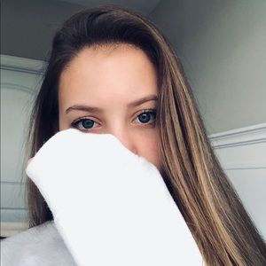 Meet your Posher, Mackenzie